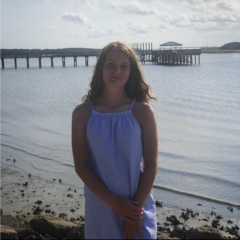 Meet your Posher, Alisa